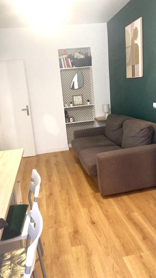 Chambre En Appartement Haussmannien En Centre Ville Saint-Etienne  Bagian luar foto